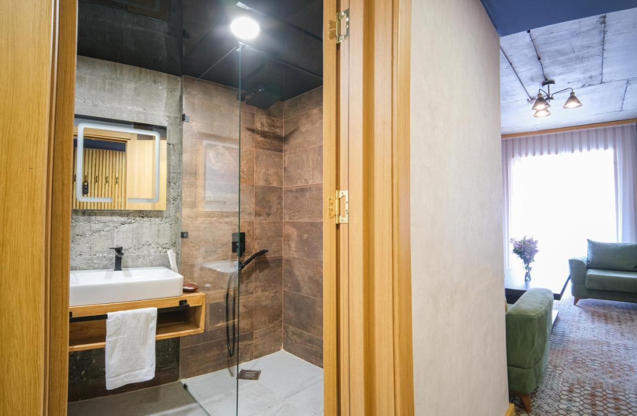 Hotel Posta Mestia Extérieur photo