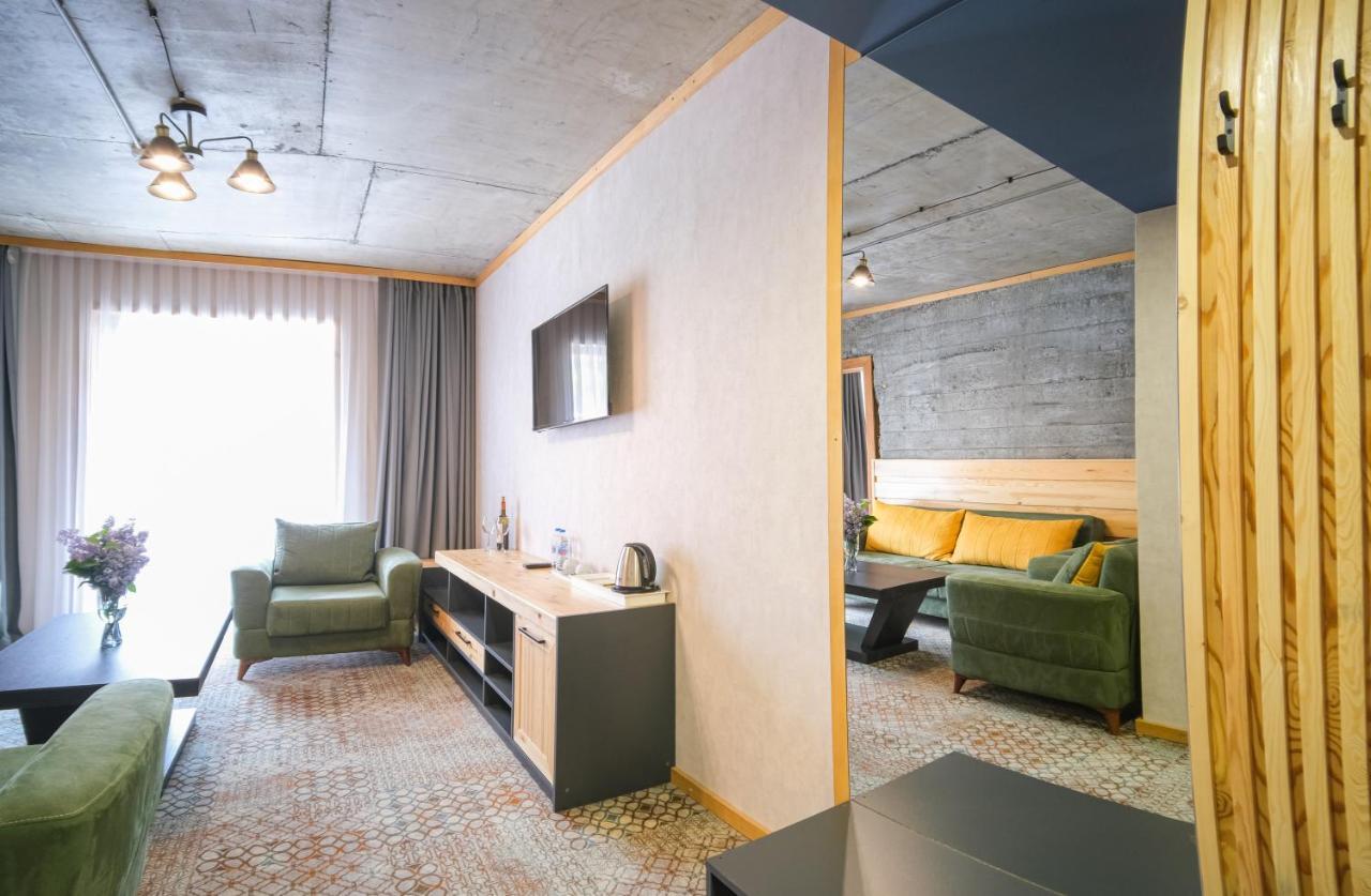Hotel Posta Mestia Extérieur photo