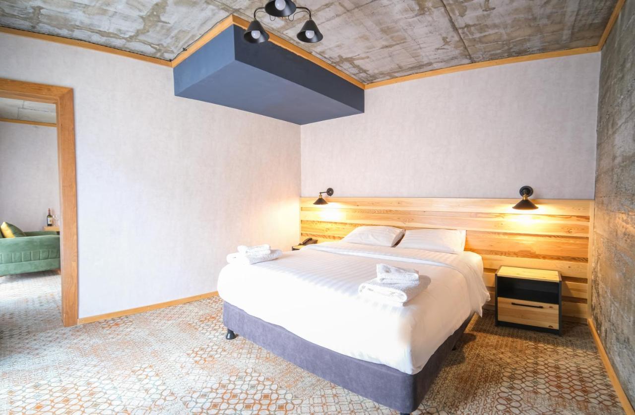 Hotel Posta Mestia Extérieur photo