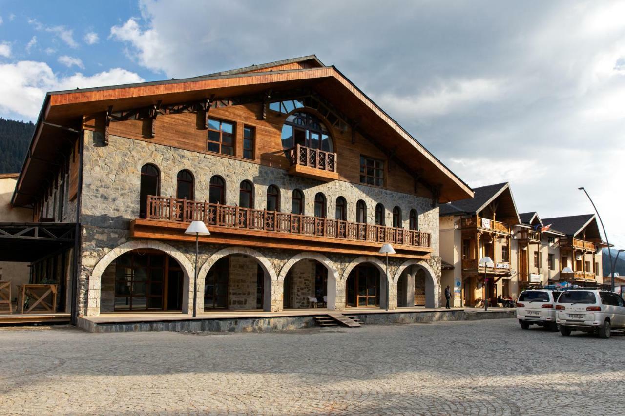 Hotel Posta Mestia Extérieur photo