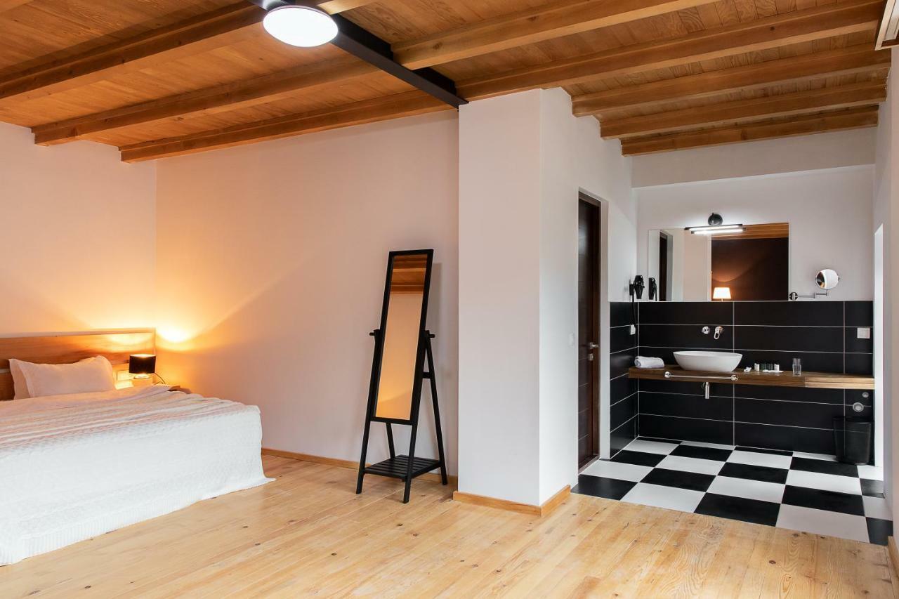 Hotel Posta Mestia Extérieur photo